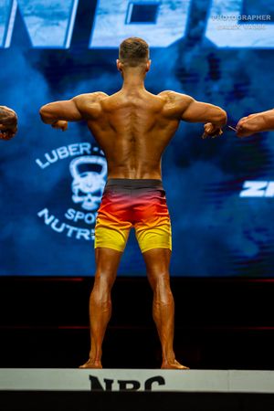 MEN'S PHYSIQUE +179
